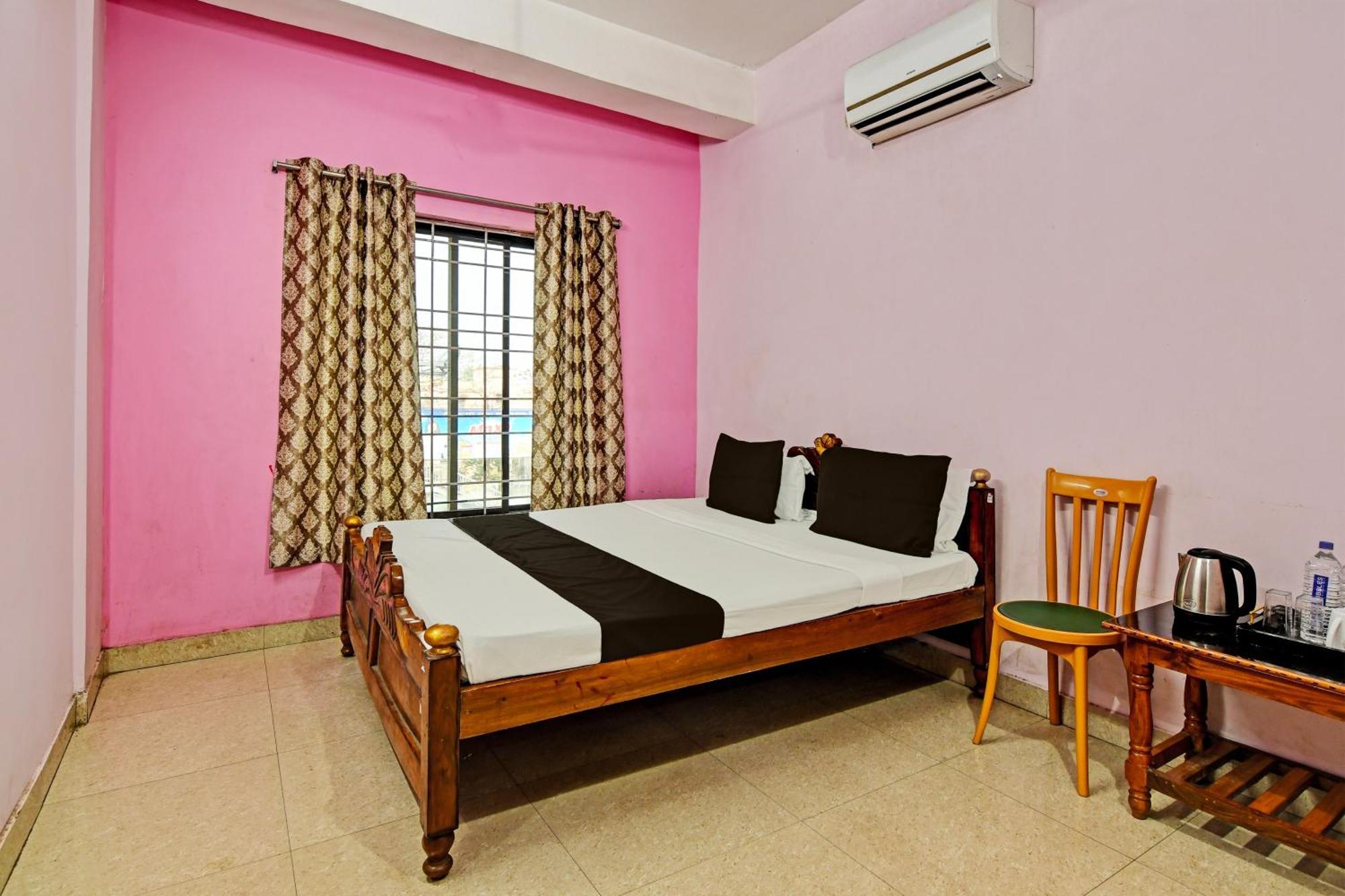 Hotel O Mahalaxmi Lodge Urāli Zewnętrze zdjęcie