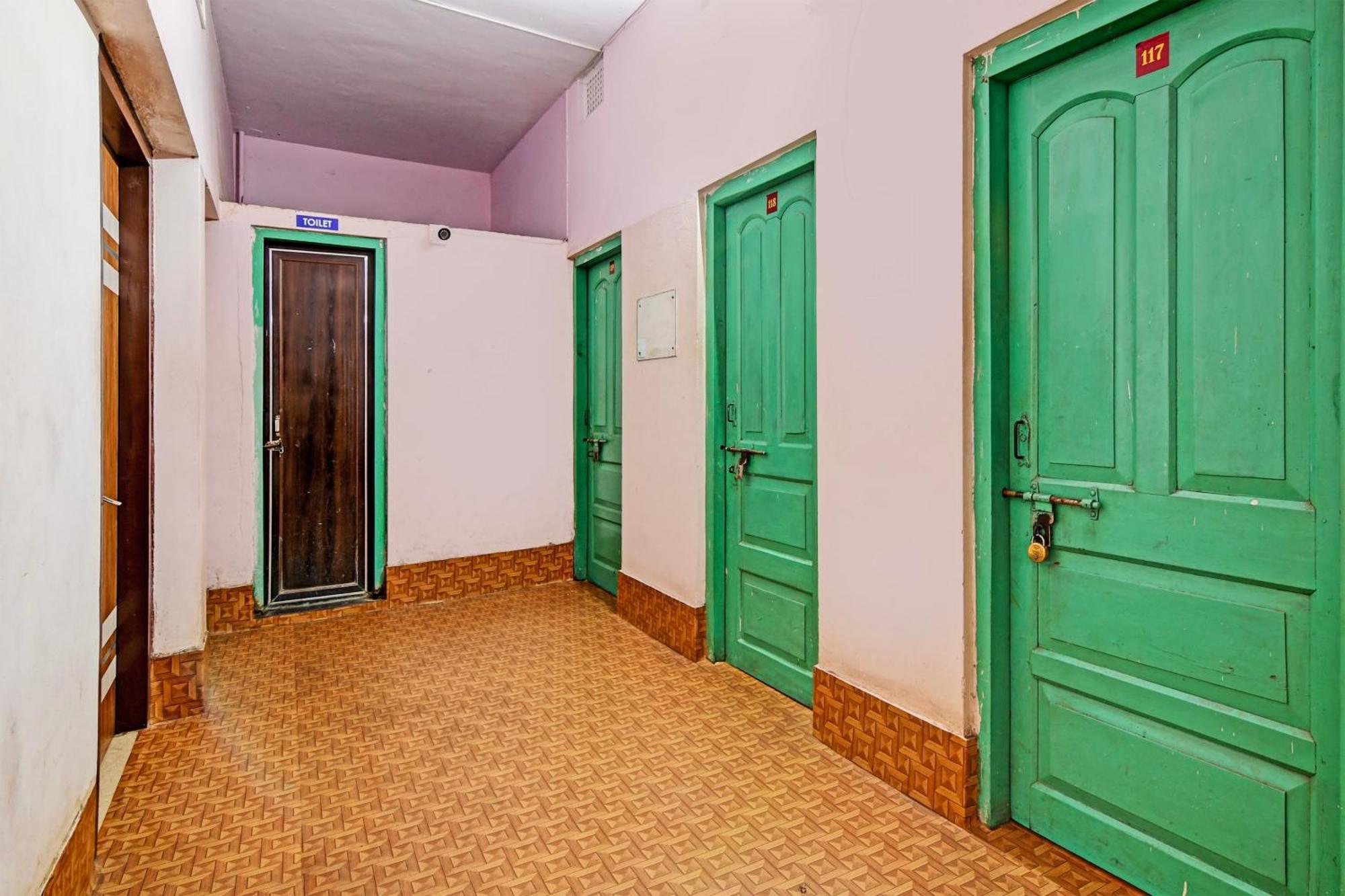 Hotel O Mahalaxmi Lodge Urāli Zewnętrze zdjęcie